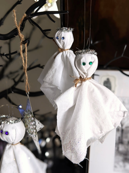 Ghostie Ornament